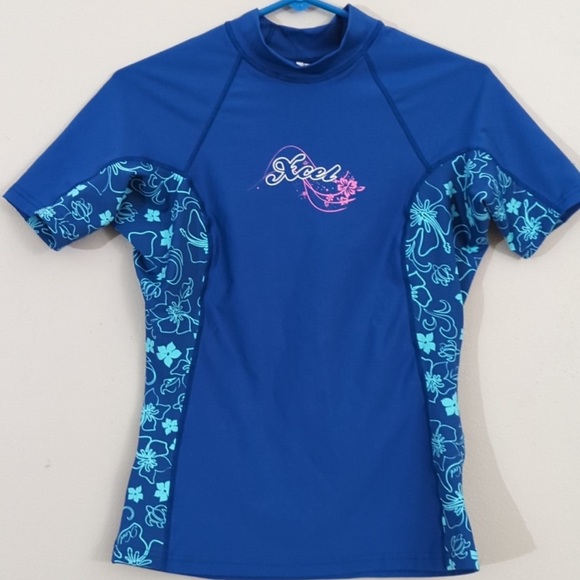 🏄🏻‍♀️💦XCEL Blue Floral Rash Guard - Picture 1 of 9